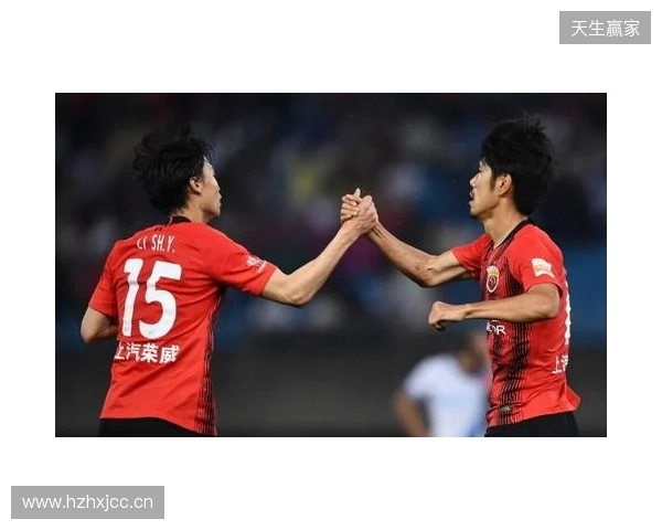 半场-玉昆暂3-0泰山 奥斯卡双响卡约闪击克雷桑中框+失误被断